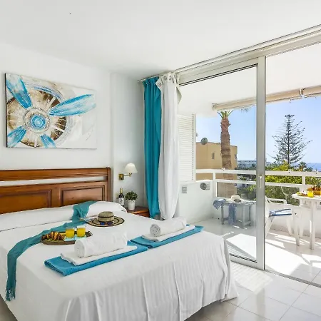 Apartman 301 Great Location Compact Studio, Closed Pool Costa Adeje (Tenerife)